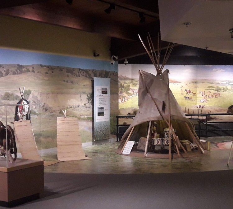 akta-lakota-museum-cultural-center-photo